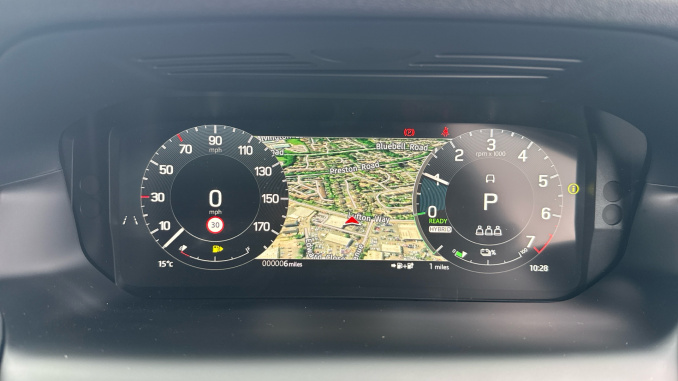 Land Rover Discovery Sport 1.5 P270e Metropolitan 5dr Auto [5 Seat] [NI] Station Wagon - Image 16